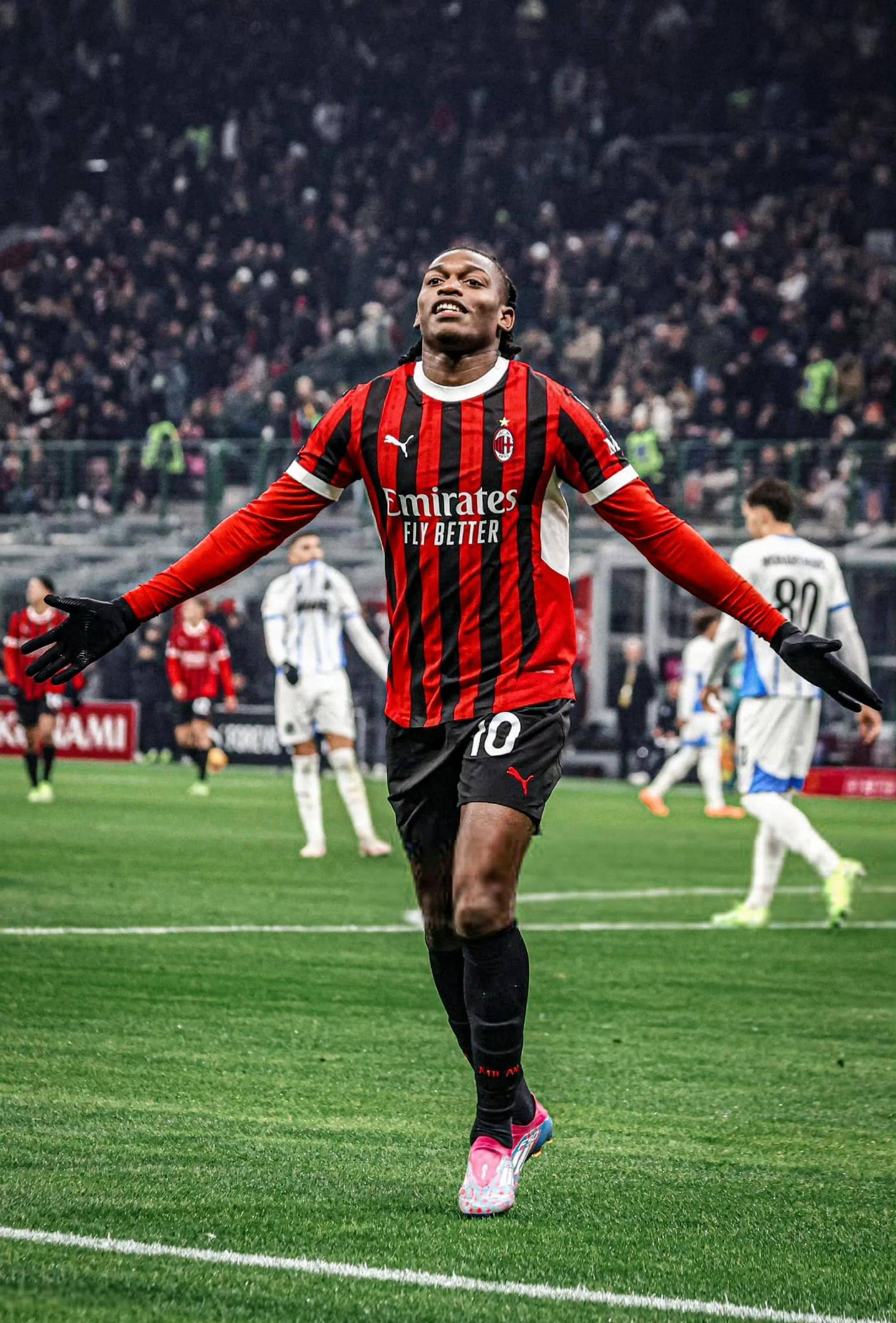 AC米兰凭借精彩表现，取得胜利的简单介绍