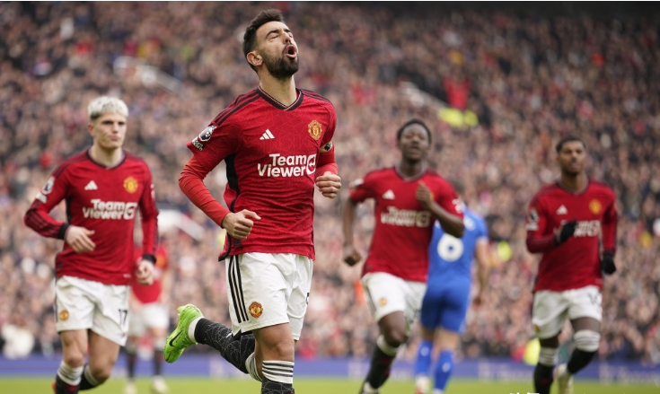 埃弗顿队在比赛中取得胜利，积分榜上升的简单介绍