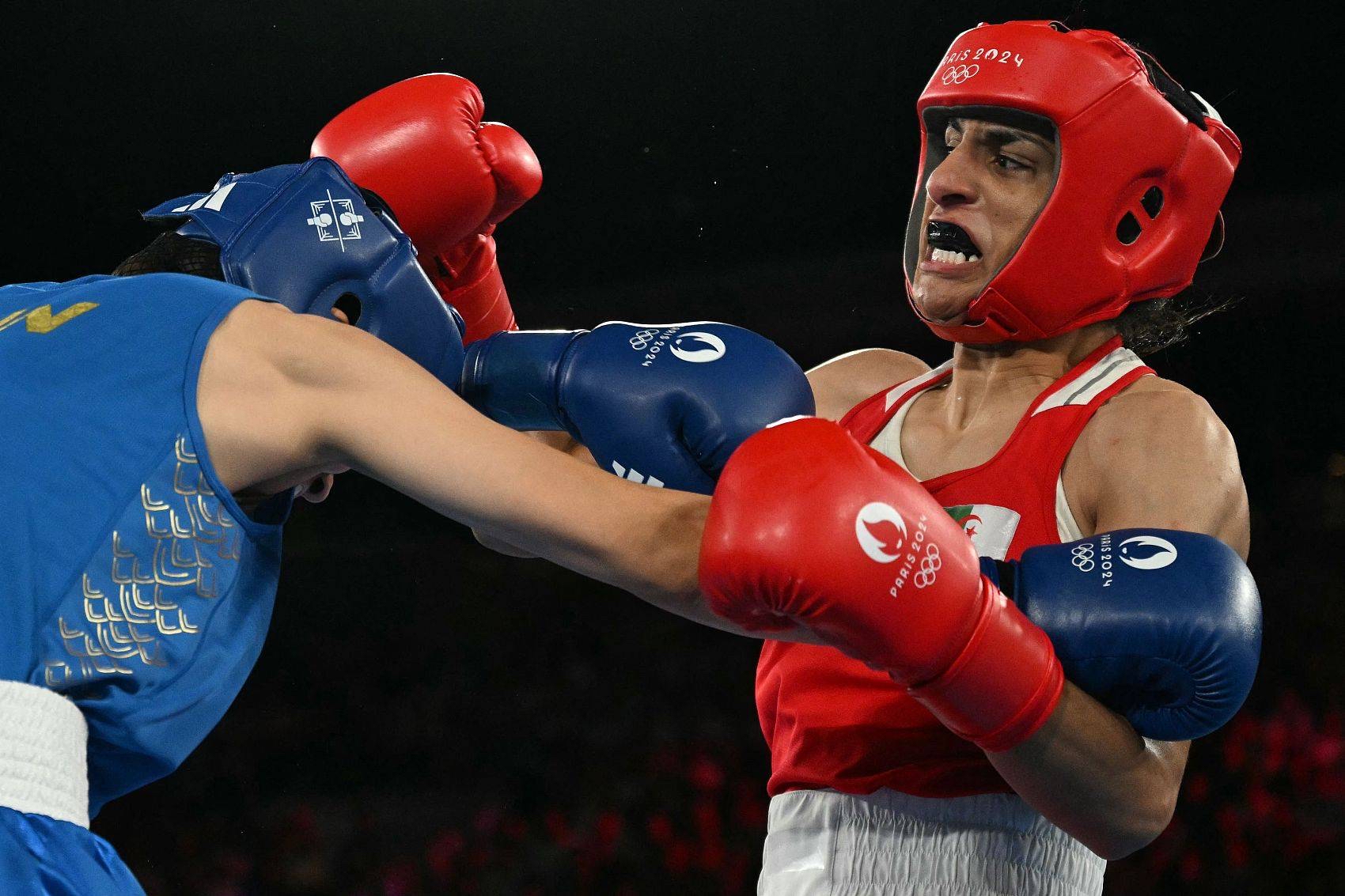 菲律宾运动员在拳击比赛中取得胜利